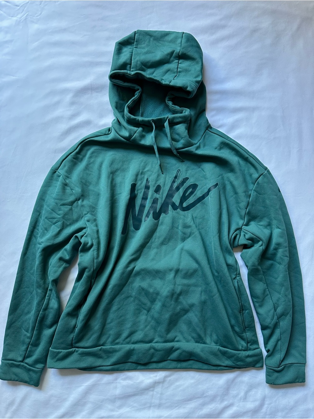 Nike Women’s Green Pullover Hoodie